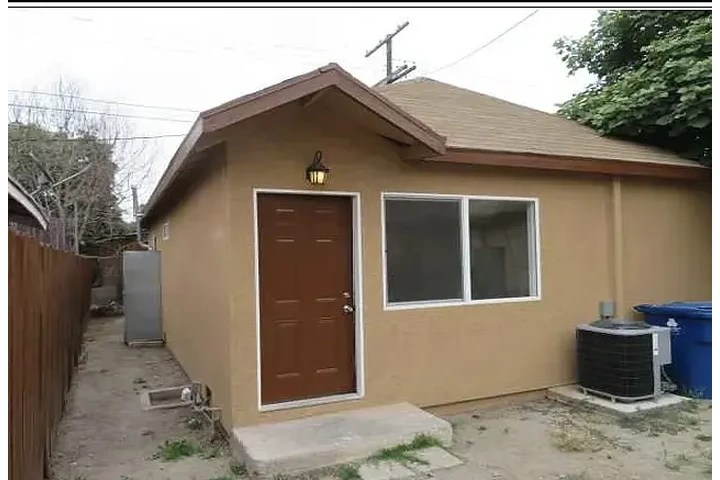 $2000 : HOUSE RENT IN LOS ANGELES CA image 7