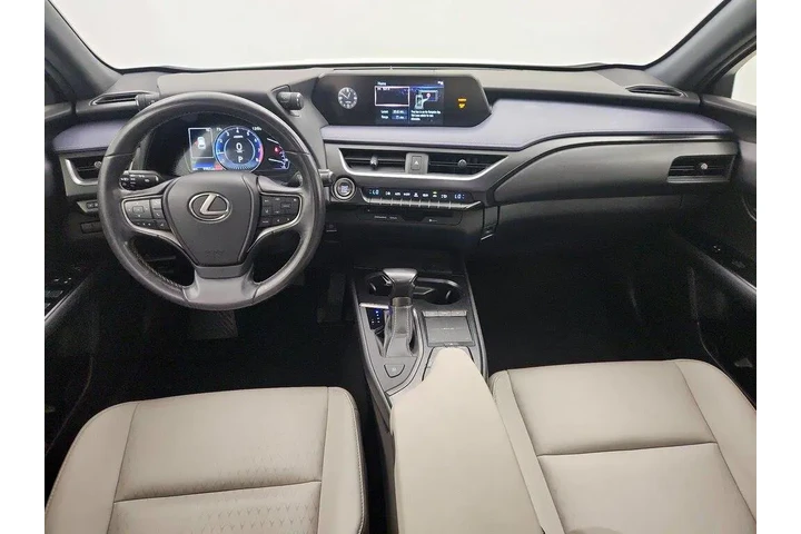 $25998 : Lexus UX 200 2020 4dr Crosso image 9