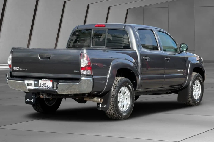 $24000 : Toyota Tacoma 2013 4x4 V6 4d image 4