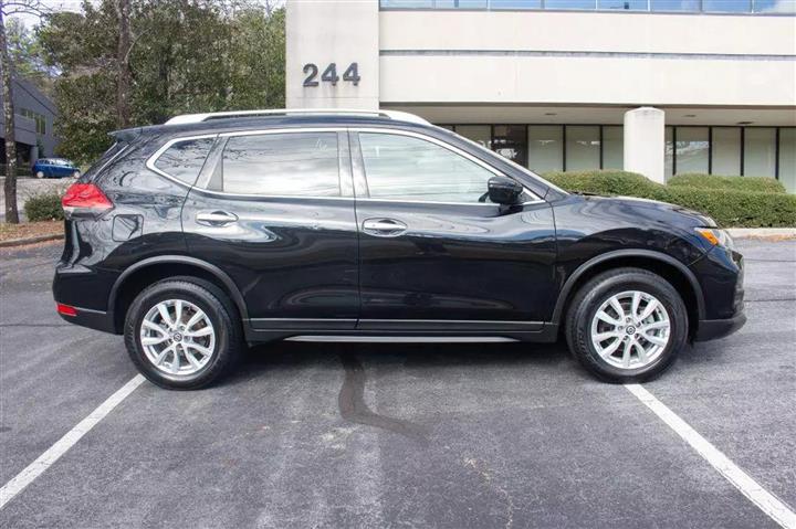 $8500 : 2017 NISSAN ROGUE2017 NISSAN image 4