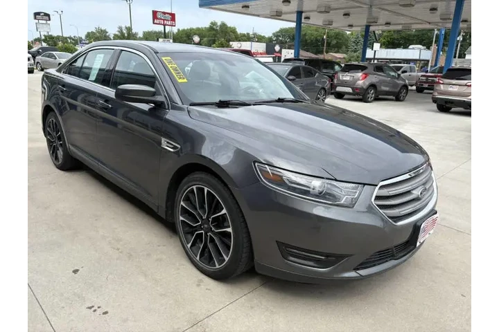 $16990 : 2018 Taurus SEL image 5