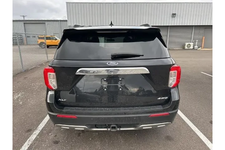 $28000 : Ford Explorer 2021 AWD XLT 4 image 4