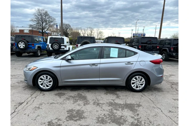 $8980 : 2017 Elantra SE 2.0L Auto (Al image 5