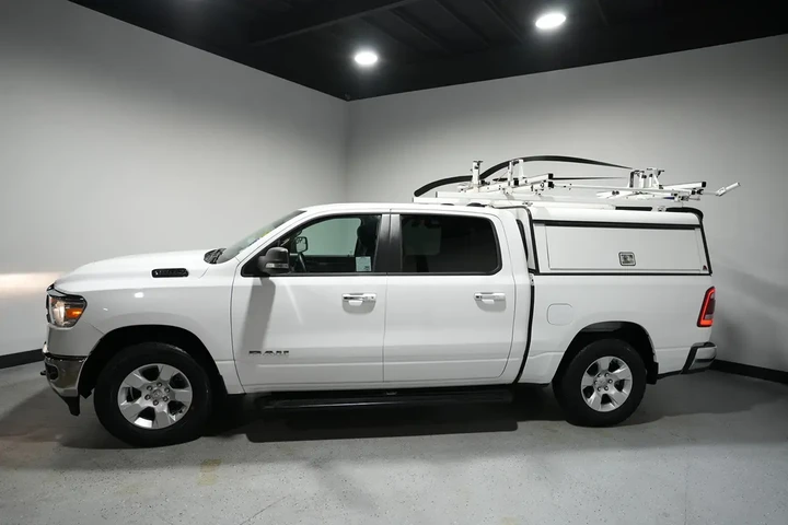 $31056 : 2020 1500 Big Horn image 2