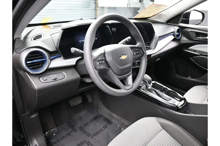 $15991 : Chevrolet Trax 2024 LT 4dr C image 10