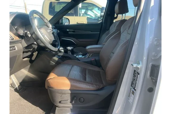 $35990 : Kia Telluride 2022 AWD SX 4d image 8