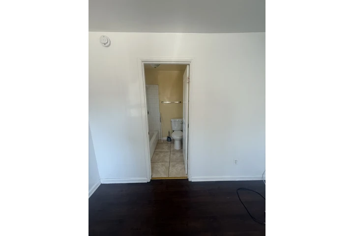 $1900 : Se Renta Casa image 1