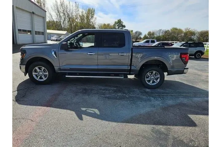 $36000 : Ford F-150 2024 4x4 XLT 4dr image 8