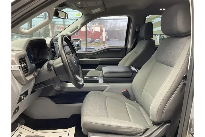 $39995 : Ford F-150 2024 4x4 XLT 4dr image 9