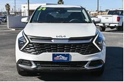 $23488 : Kia Sportage 2024 AWD LX 4dr thumbnail