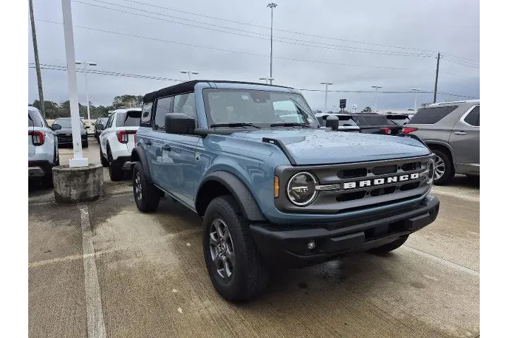 $39981 : Ford Bronco 2023 4x4 Base 4d image 2