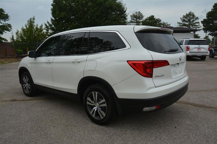 2017 Pilot EX-L image 10