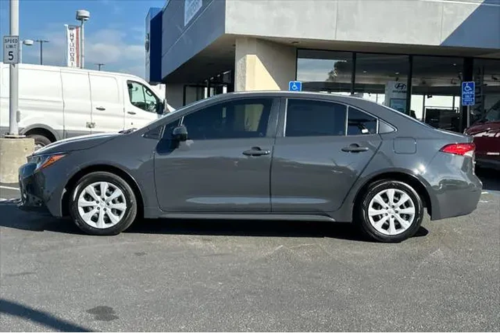 $21888 : Toyota Corolla 2023 LE 4dr S image 6