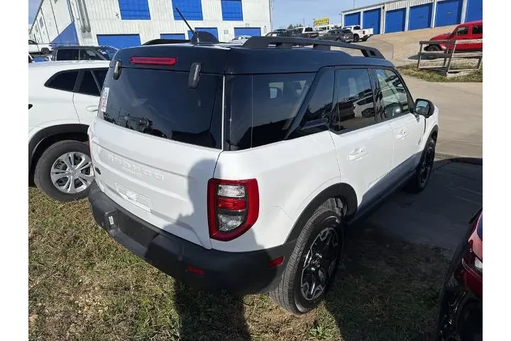 $33988 : Ford Bronco Sport 2025 AWD O image 8