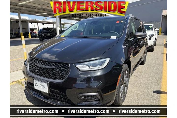 $29991 : Chrysler Pacifica 2023 Touri image 1