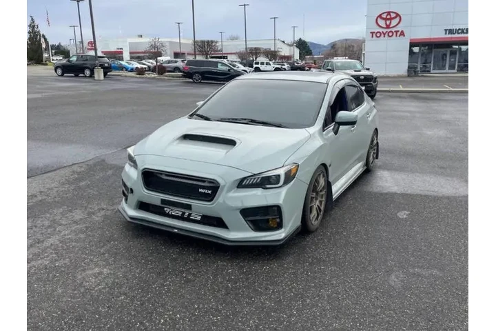 $22981 : 2015 WRX Limited image 2