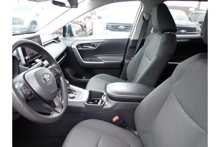 $28687 : Toyota RAV4 Hybrid 2024 AWD image 10