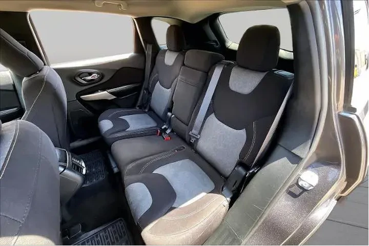 $14943 : Jeep Cherokee 2018 Tech Conn image 8