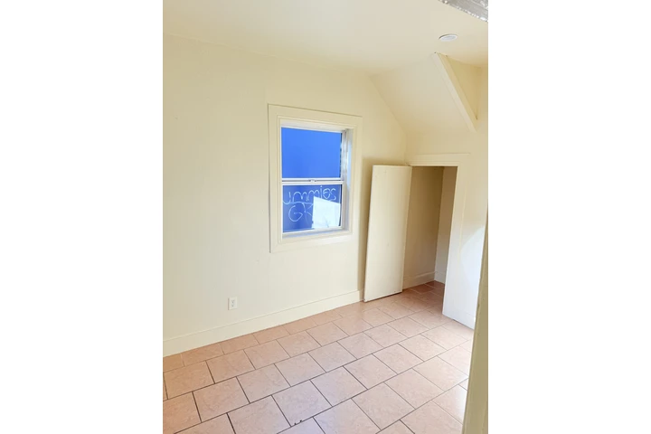 $2500 : Casa amplia de dos recamaras image 5