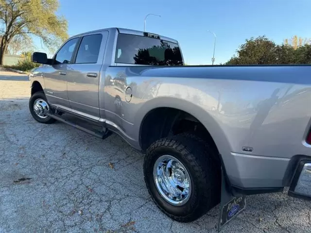 $39995 : 2019 RAM 3500 Lone Star image 8