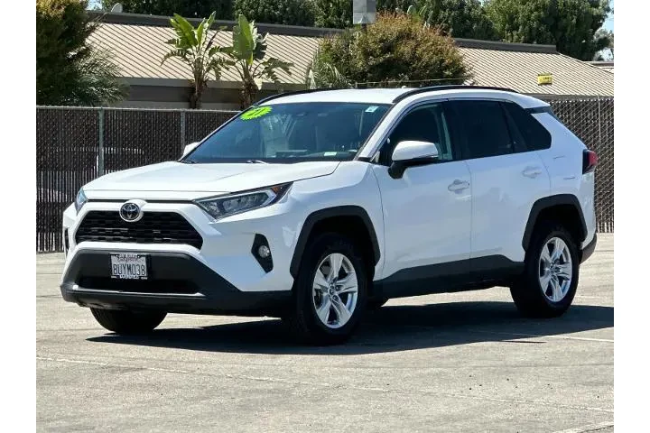 $25410 : Toyota RAV4 2021 XLE 4dr SUV image 7