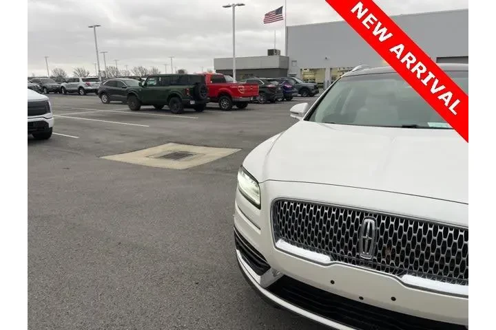 $19997 : Lincoln Nautilus 2019 AWD Re image 5