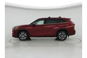 $39998 : Toyota Highlander 2022 AWD X thumbnail