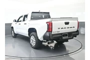$34500 : Toyota Tacoma 2024 4x4 SR 4d thumbnail