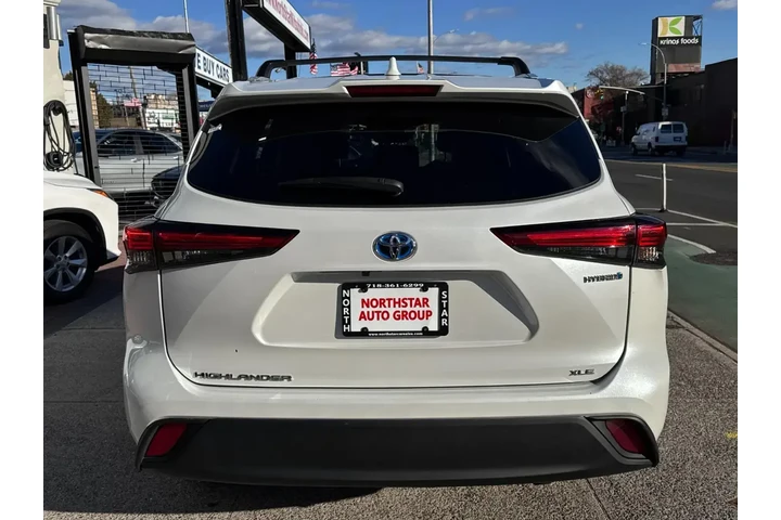 $33895 : Toyota Highlander Hybrid 202 image 5