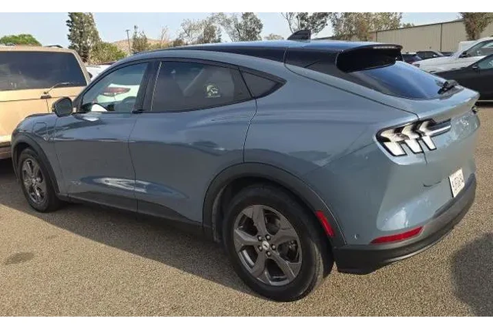 $29600 : Ford Mustang Mach-E 2023 Sel image 3