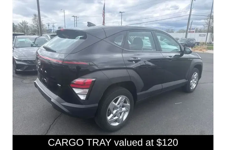 $22995 : Hyundai KONA 2024 AWD SE 4dr image 4