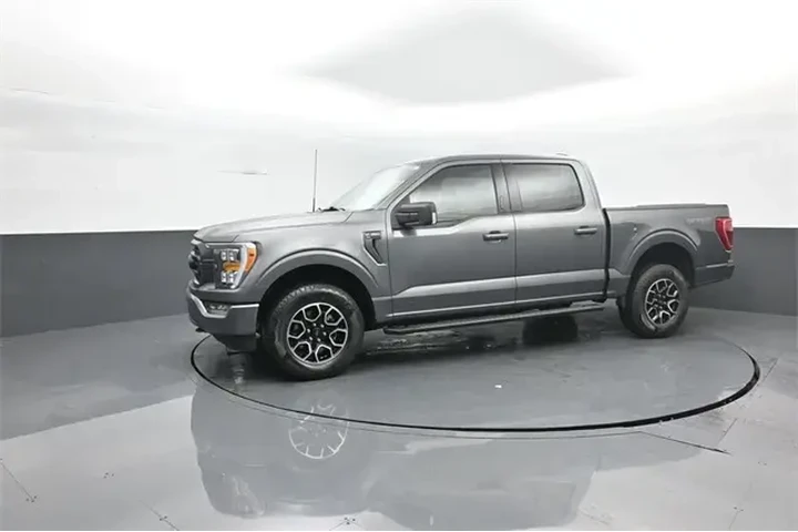 $39465 : Ford F-150 2022 4x4 XL 4dr S image 4