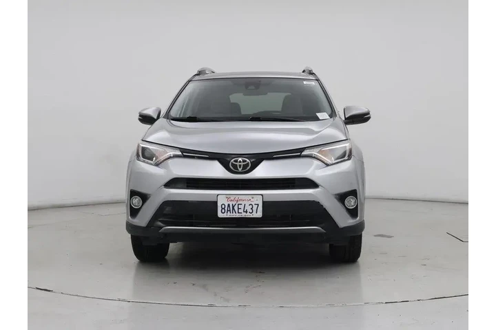 $24998 : Toyota RAV4 2017 AWD XLE 4dr image 5