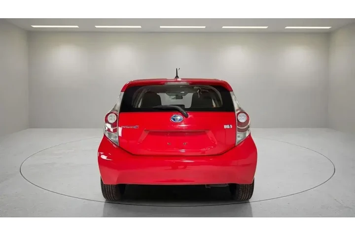 $13495 : Toyota Prius c 2014 Four 4dr image 4