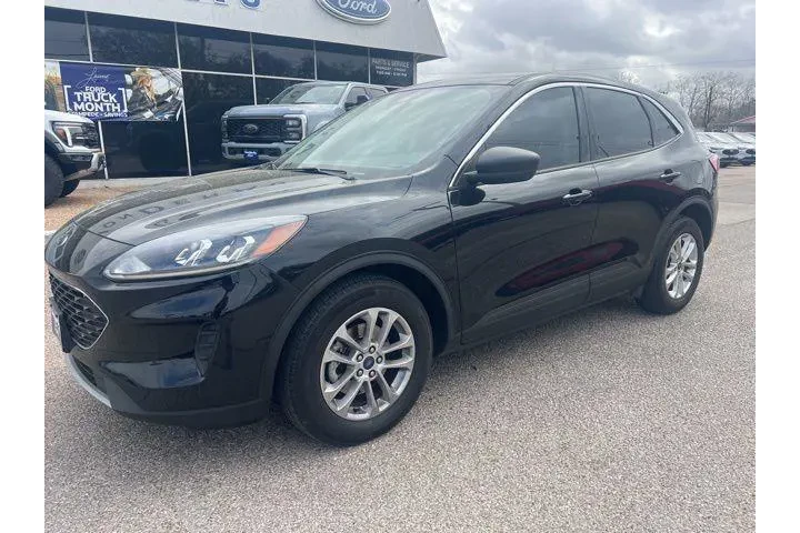 $18995 : Ford Escape 2022 SE 4dr SUV image 2