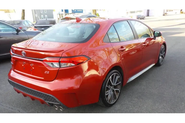 $16500 : 2020 Corolla SE image 6