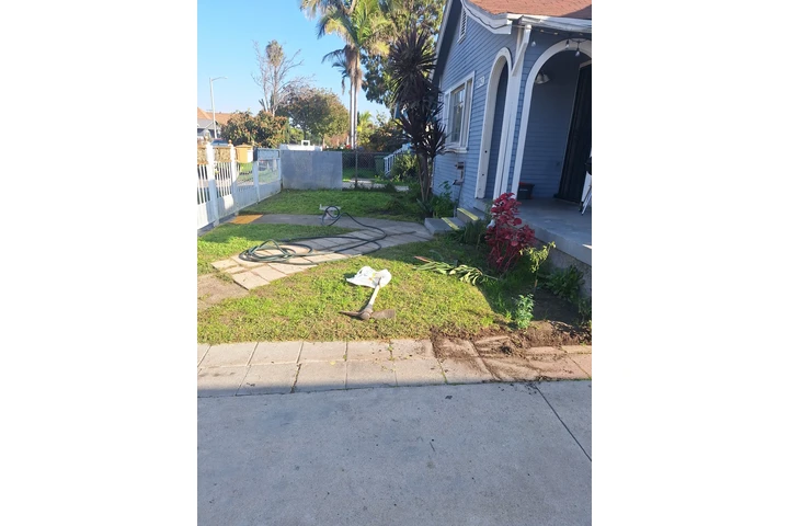 $3400 : Casa grande rrenta image 2