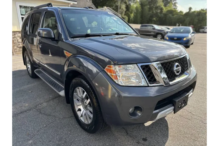 2012 Pathfinder Silver Edition image 5