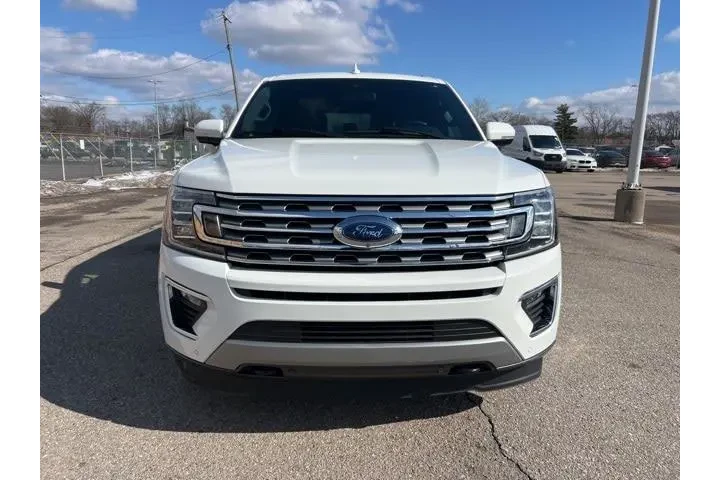 $38688 : Ford Expedition MAX 2021 4x4 image 2