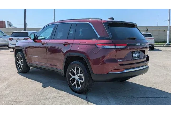 $28995 : Jeep Grand Cherokee 2024 4x4 image 6