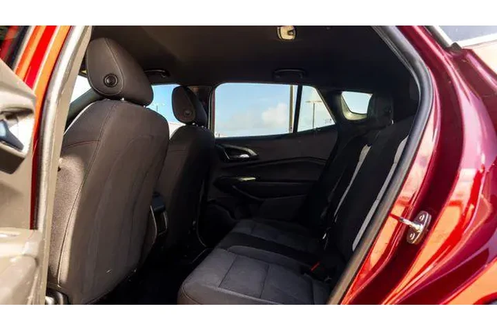 $19727 : Chevrolet Trax 2024 RS 4dr C image 6