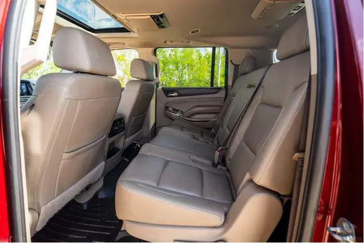 $26237 : GMC Yukon XL 2019 4x2 SLT 4d image 5