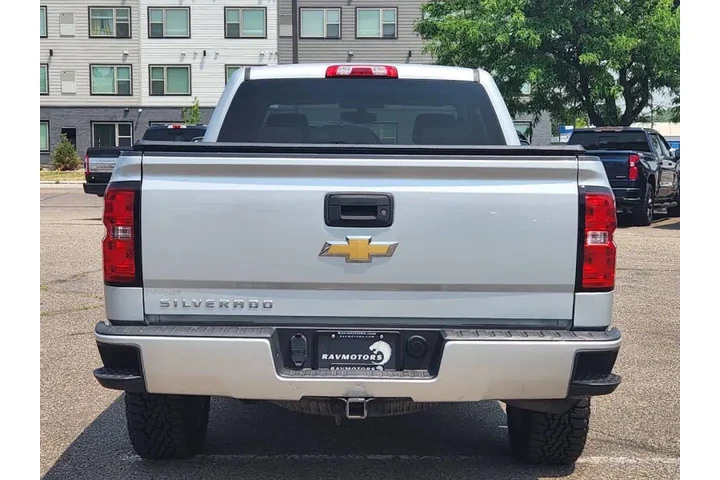 $15954 : 2017 Silverado 1500 Custom image 9