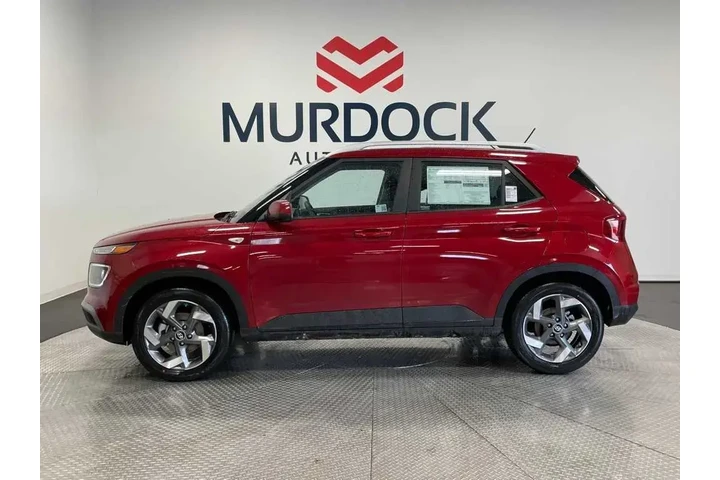 $20781 : Hyundai VENUE 2025 SEL 4dr C image 8