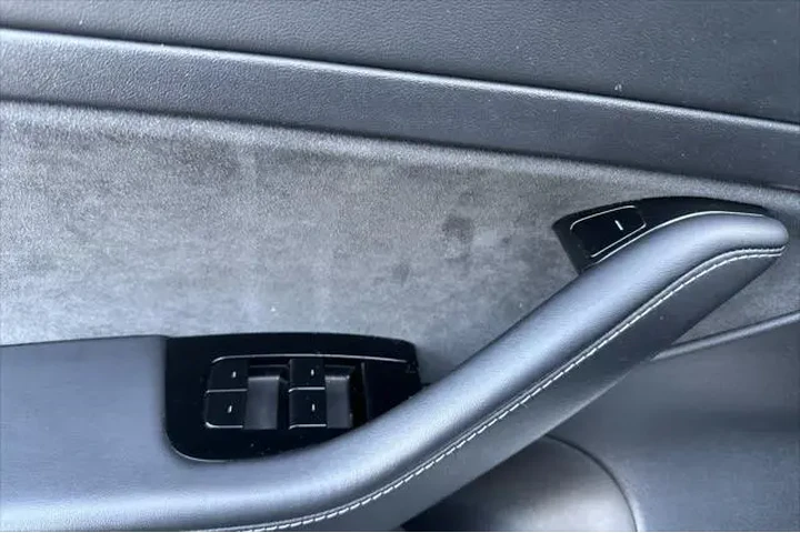 $16976 : Tesla Model 3 2020 AWD Stand image 10