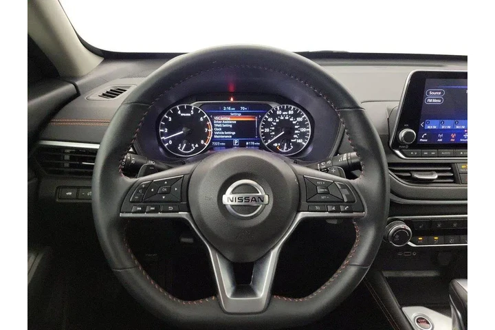 $24998 : Nissan Altima 2022 2.5 SR 4d image 10