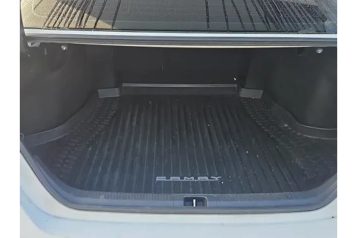 $20000 : Toyota Camry 2020 SE 4dr Sed image 9