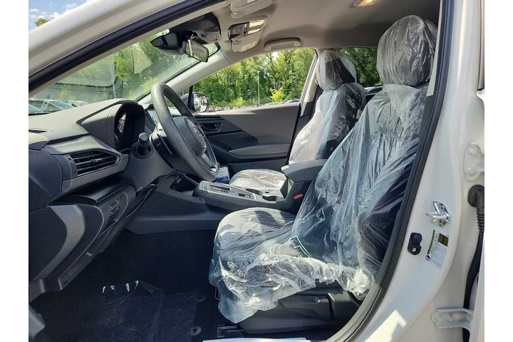 $27964 : Subaru Crosstrek 2025 AWD Pr image 6