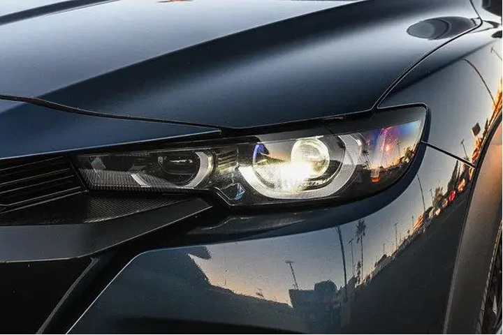 Mazda CX-50 2023 AWD 2.5 S P image 4