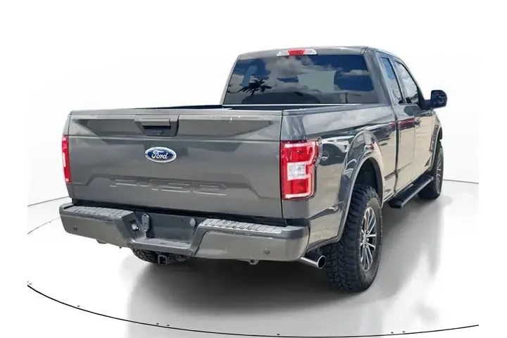 $19291 : Ford F-150 2018 4x2 XLT 4dr image 4
